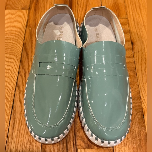 NWOT Isle Jacobsen Mint Green Loafers / 8.5 / flats / colorful / modern / comfy - Picture 8 of 11